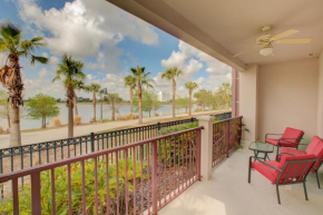 Gorgeous 1st-Floor, End Unit Condo w LAKEVIEW